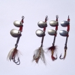 MORAVA, zleva druh 40/1/2, velikost l�i�ek 13 a 16 mm, v�ha 2,42 g a druh 40/1/1, velikost l�i�ek 13 a 13 mm, v�ha 1,97 g. Obl�ben� dvoul�i�kov� mu�kov� t�pytka ve 2 velikostech. Niklovan� (matov� nebo leskl�). Nesignov�no. V�robce DIK a ZNAK HK.